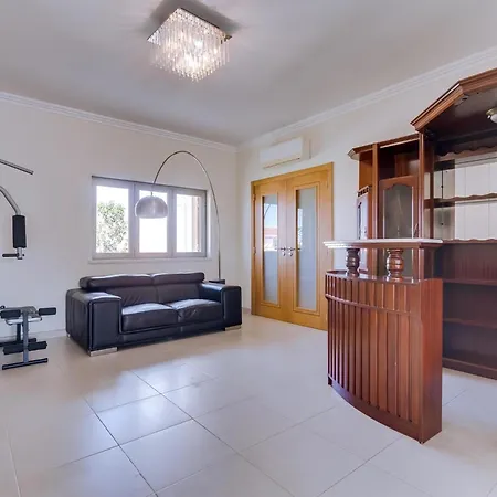 Namora Com 4 Quartos E Piscina Privada Apartmán